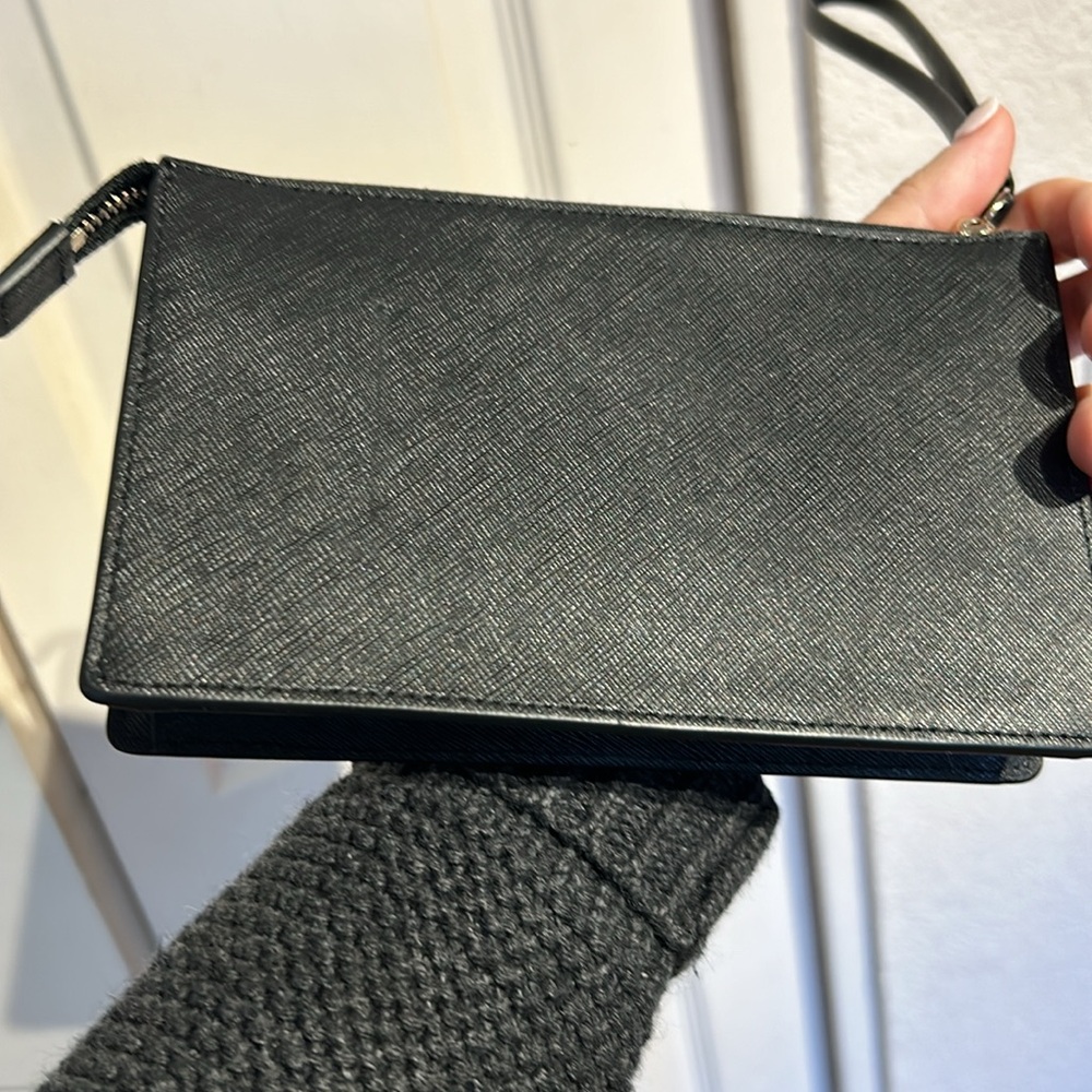 Kate Spade Staci Wristlet Black - Picture 3 of 7